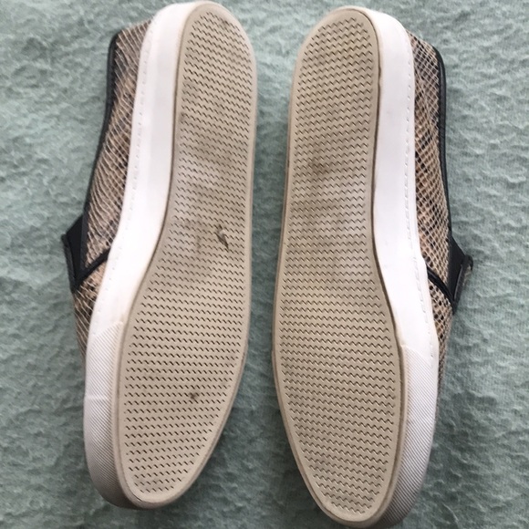 Banana Republic Snakeskin Print Slip-on Shoes - Picture 3 of 4